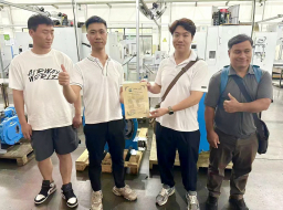 熱烈歡迎海外代理商前來JXHIN巨欣參觀考察軟管泵，給予技術支持